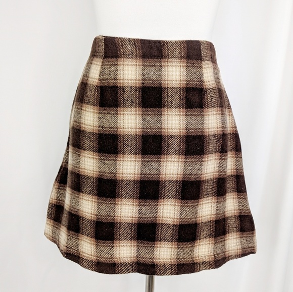***SOLD****American Eagle Outfitters Plaid Skirt - Picture 7 of 7